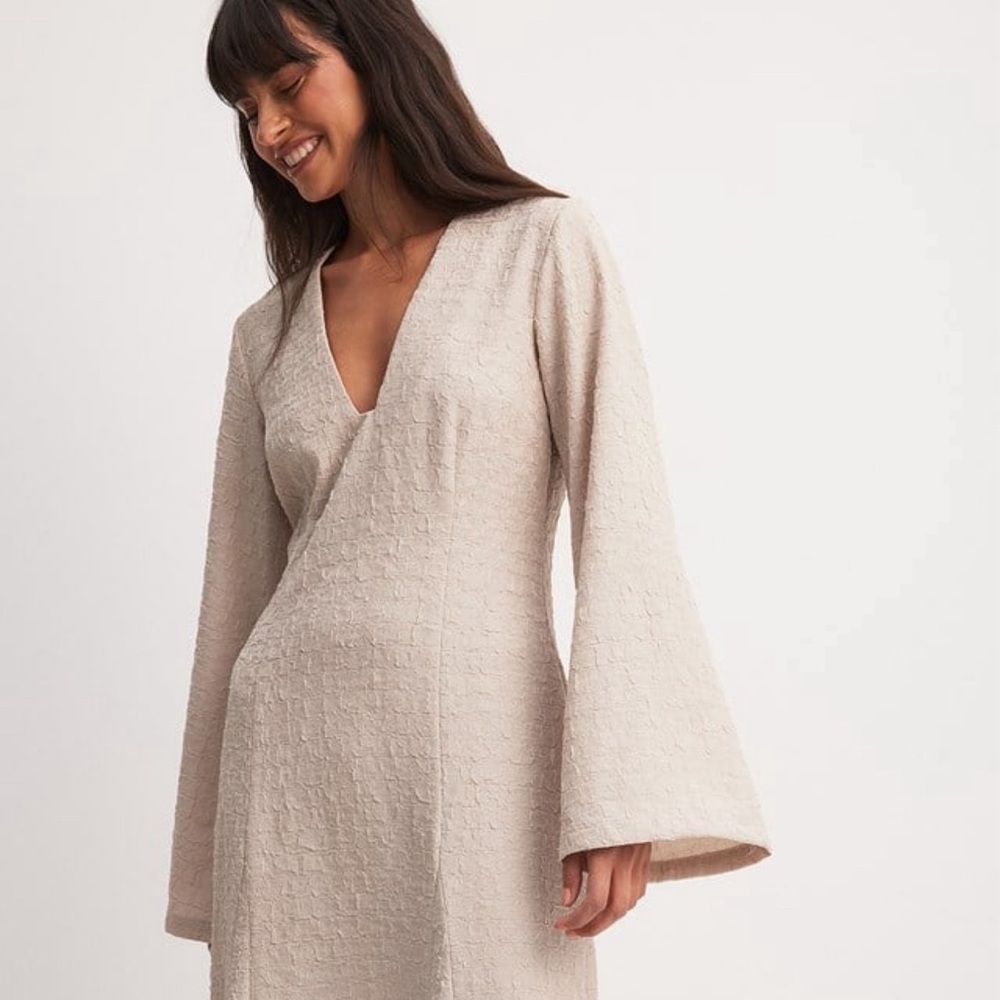 Linen low cut beige bell sleeve maxi dress